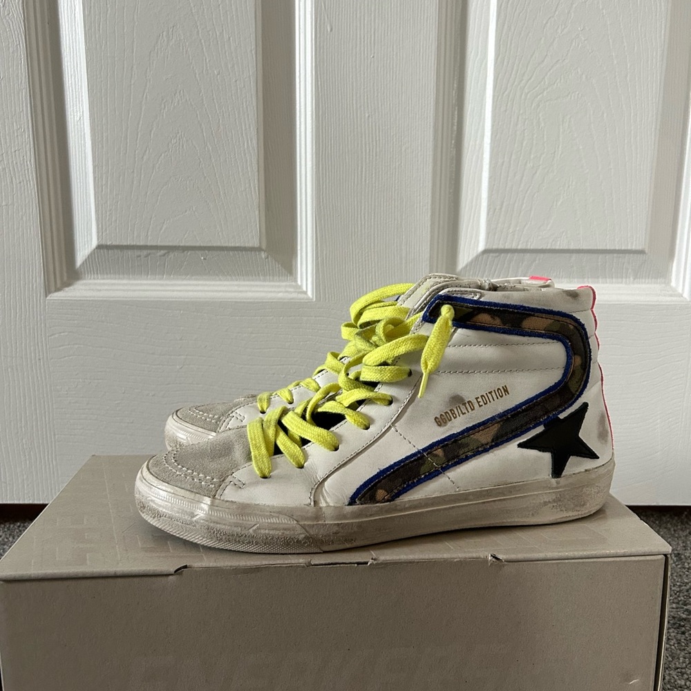 GOLDEN GOOSE DELUXE BRAND LIMITED EDITION SLIDE SNEAKERS